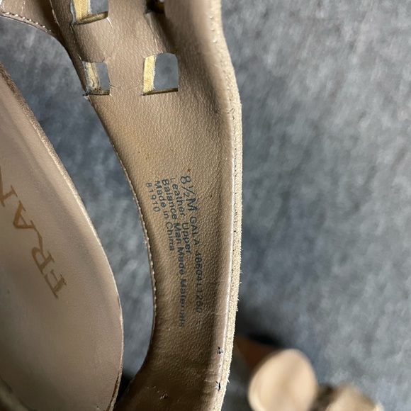 Size 8 - Picture 3 of 7